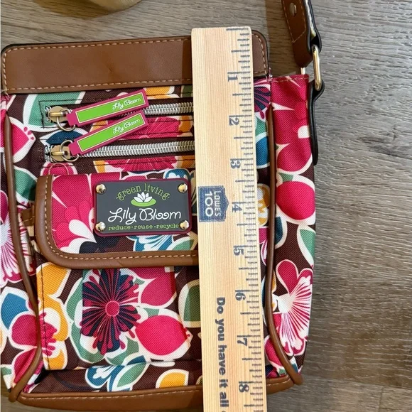 Lily Bloom Multicolor Floral Small Crossbody Bag - Picture 4 of 10